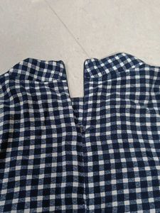Gingham Tie-Up Crop Top