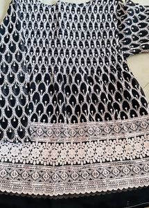 Girls Black &amp; White Patterned Top|No coins ❌