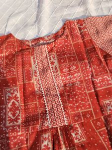 Hand Stitched Kurti Combo | Peach Floral &amp; Rust Pr