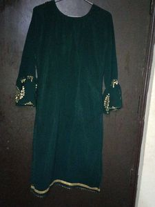 Emerald Green &amp; Gold Velvet Kurti