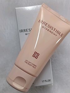 Givenchy Body Milk 💕♥️