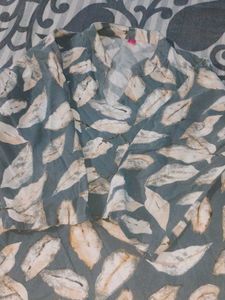Stylish Leaf Print Kurta