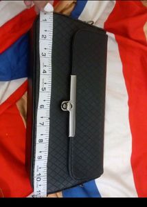 Classy Balck Hand Bag