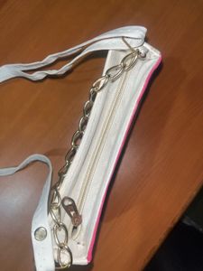 Trendy Fashionable Sling Bag Of Medium Size