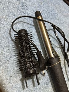 Hair Curler with Detachable Brush
