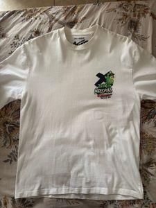 Pull & Bear Graphic T-Shirt