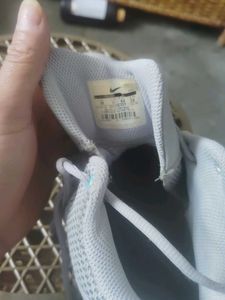 Nike Men's Grey Running Shoes