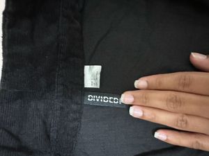 H&amp;M corduroy shirt size small