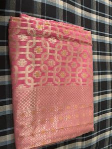 Elegant Pink Brocade Saree