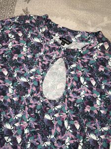 Floral Print Keyhole Blouse