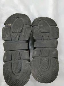 Campus Black Sneakers