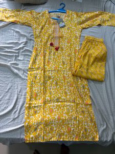 (With Tag)Yellow Block Print Kurta &amp; Pant