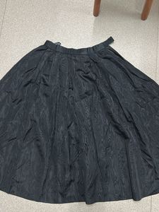Elegant Black Midi Skirt