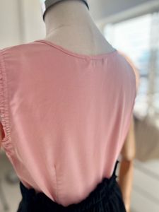 🚀🚀24Hrs EOS SALE🚀🚀 Pink Sleeveless Top