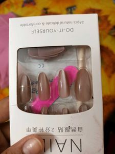 DO-IT-YOURSELF 24pcs Press-On Nails