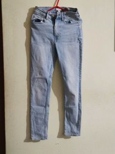Light Wash Denim Jeans