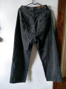 Washed Black Relaxed Fit Jeans