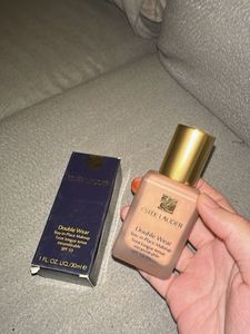 Estee Lauder Double Wear Foundation