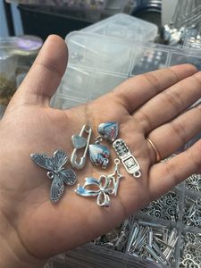 Charming Silver (Full box)