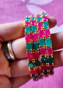 Vibrant Emerald & Ruby colour Bangles