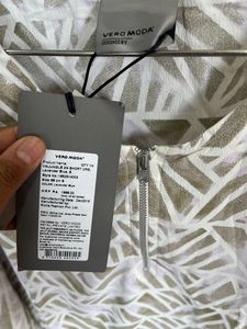 OFFER !! Brand New Vero Moda Knee Length Dress