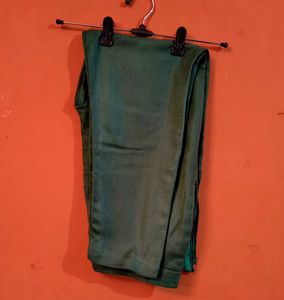 SEMI- WOOLEN GREEN KURTA SET WITH DUPATTA