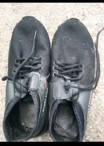 Stylish Black Mesh Sneakers