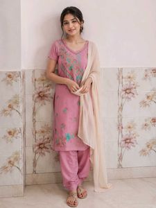 Embroidered Pink Kurta Set with Dupatta
