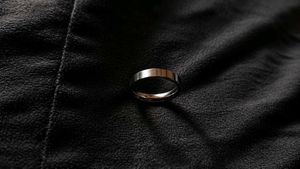 Set of 2 Shiny Silver Steel Rings | Size 18–19