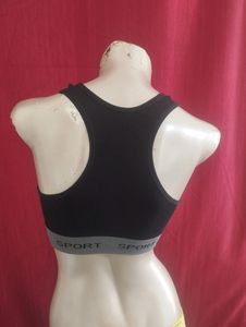 103 - -  Sports Bra.T.back