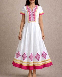 Elegant White Kurta with Pink & Gold Embroidery