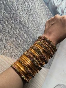 Sparkling Bangle Set