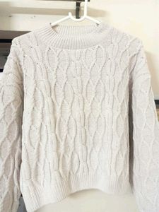 ZUDIO Cream Cable Knit Cropped Sweater