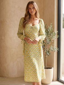 Chic Floral Print Midi Dress