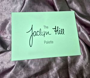 BRAND NEW Jaclyn Hill Eyeshadow Palette