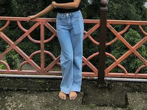 Light Wash Wide Leg Jeans