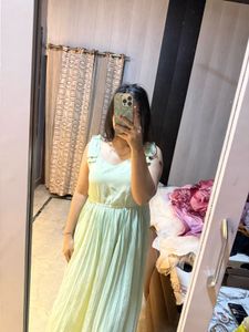 Pleated Midi Dress with Bow Shoulders🎀