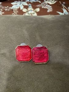 Chic Red Square Stud Earrings
