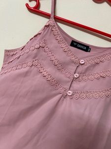 Sale 🛍️Dusty Rose Lace Trim Cami