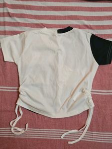 Chic Two-Tone Color Block T-Shirt