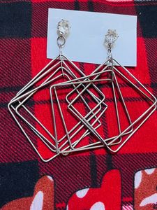 Earring