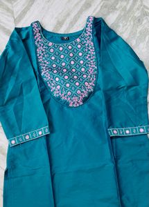 Elegant Teal Embroidered Kurta