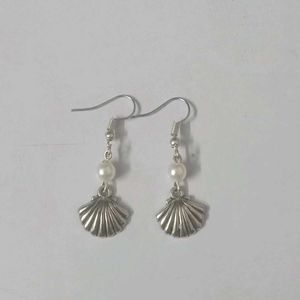 Cute Seashell Pearl Earrings