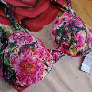 Bra