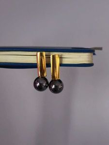 Gold & Pearl Earrings