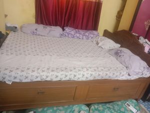 Sheesham Bed