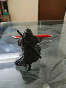 Ninja Pen holder for desk Black