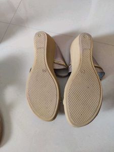 Stylish Women's Flat Sandals