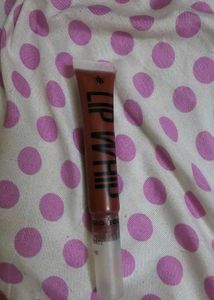 fae beauty Lip Whip - cherry