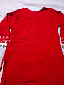 Elegant Red Embroidered Kurta